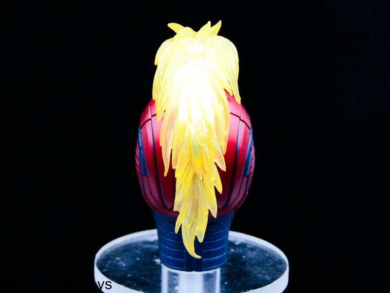 Load image into Gallery viewer, Captain Marvel - Female Body w/Head Sculpt, FX, &amp; Light Up Action
