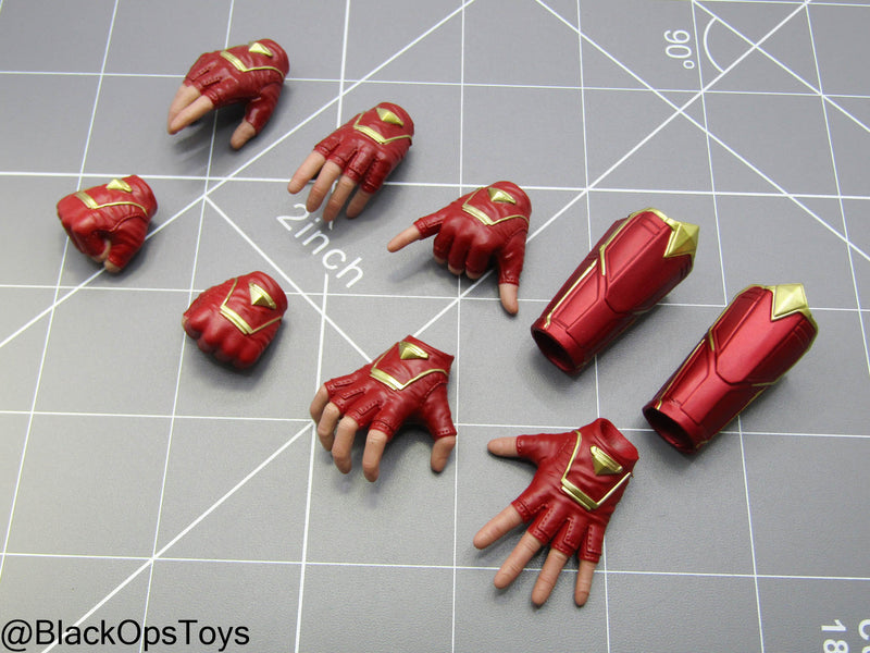 Load image into Gallery viewer, Captain Marvel - Red Female Gloved Hand Set (x7) w/Gauntlets
