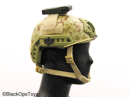 AOR1 Camo Helmet w/Attachment Set