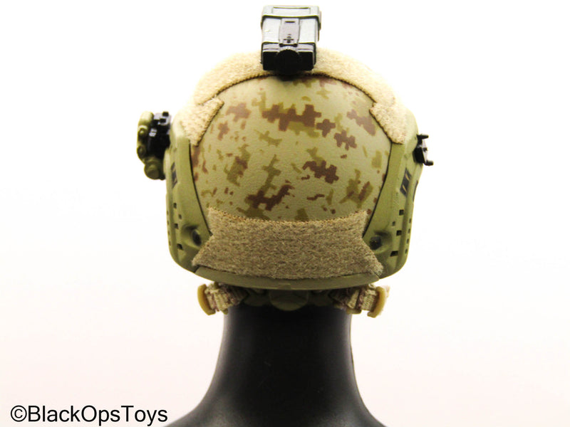 Load image into Gallery viewer, AOR1 Camo Helmet w/Attachment Set
