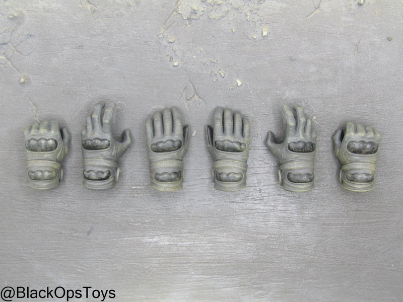Load image into Gallery viewer, Dune - Paul Atreides - Gloved Hand Set (x6)
