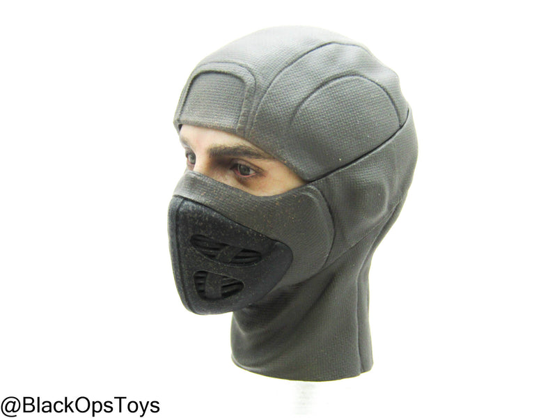 Load image into Gallery viewer, Dune - Paul Atreides - Male Dressed Body w/Masked Headsculpt (PERS)
