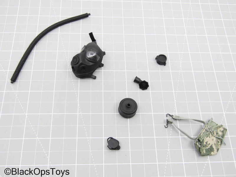 Load image into Gallery viewer, SOAR Black Gas Mask Set w/ACU Camo Pouch (Soldier Story)
