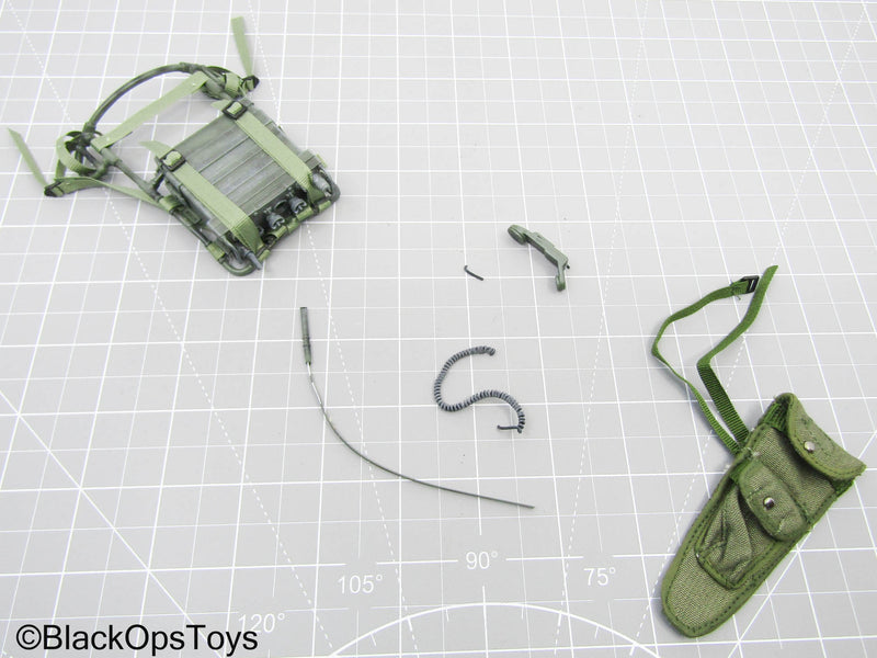 Load image into Gallery viewer, Vietnam OD Green Radio Backpack Set w/Antenna Pouch (READ DESC)
