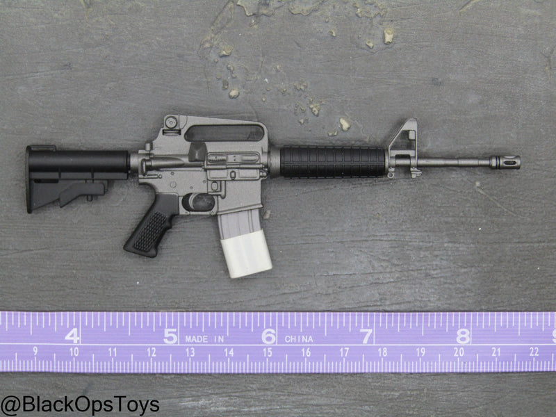 Load image into Gallery viewer, M4 Carbine Assault Rifle
