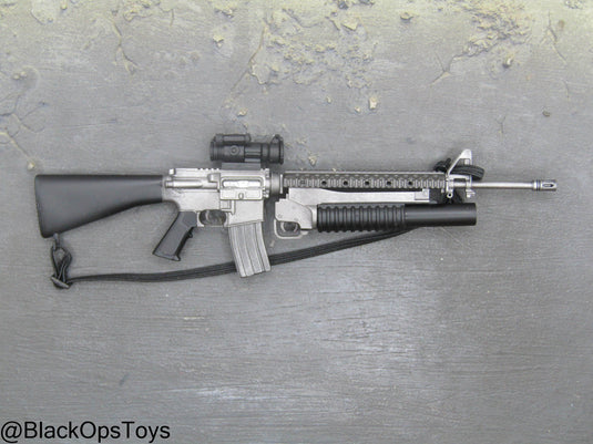 M16 Assault Rifle w/M203 Grenade Launcher