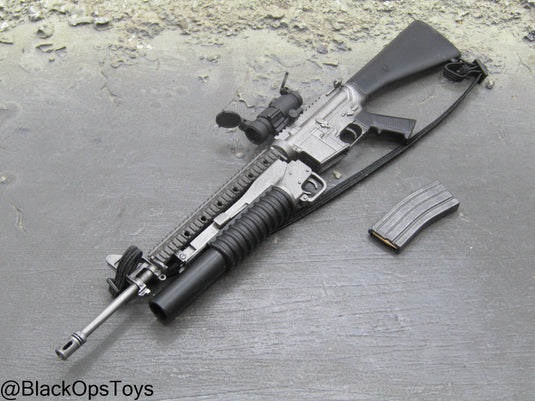 M16 Assault Rifle w/M203 Grenade Launcher