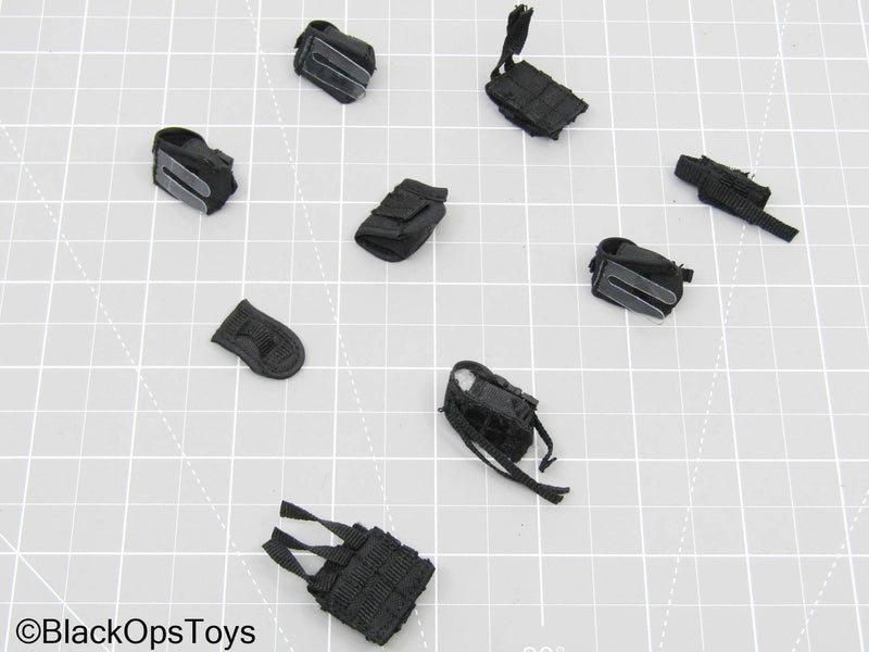 Load image into Gallery viewer, Black MOLLE Pouch Set

