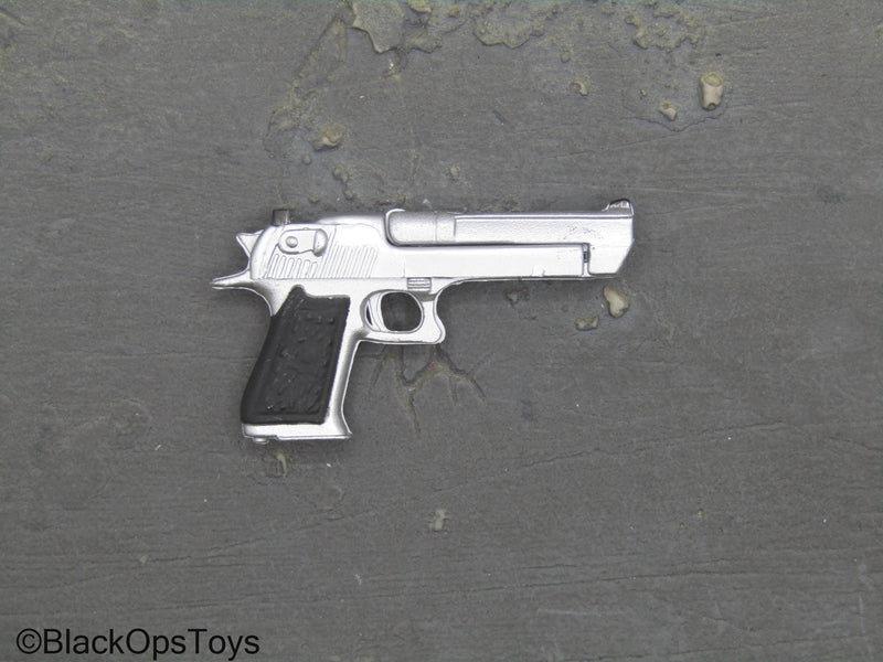 Load image into Gallery viewer, Silver Desert Eagle Pistol
