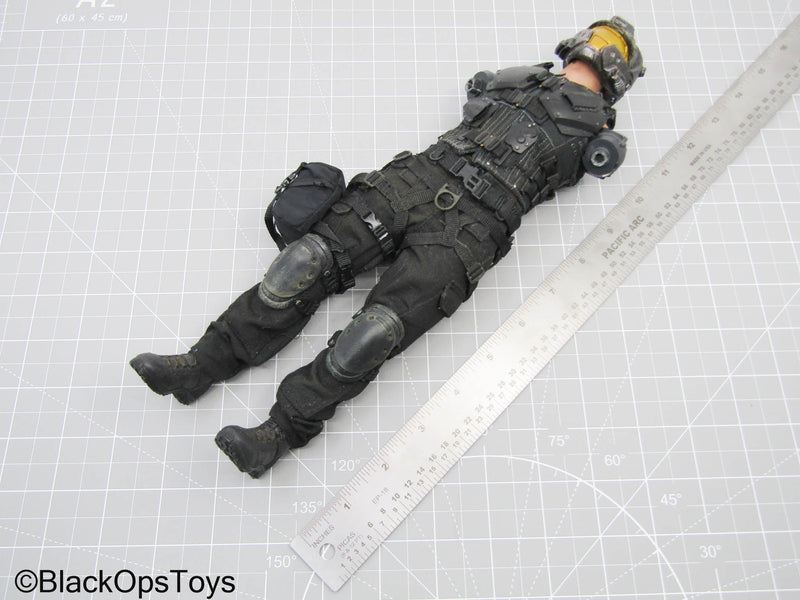 Load image into Gallery viewer, Custom Halo Inspired Full Dressed Body w/Mecha Arms &amp; Armor
