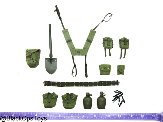 Vietnam War US Army - OD Green Rivet Belt w/Harness & Pouch Set