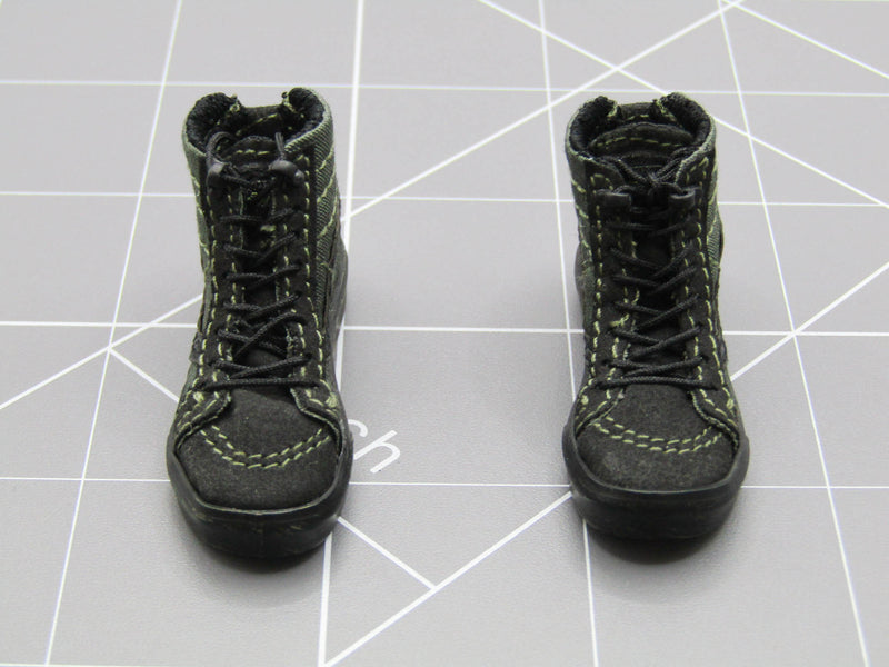 Load image into Gallery viewer, Paramilitary Forces Op. A - Black &amp; Grey Sk8 Shoes (Peg Type)
