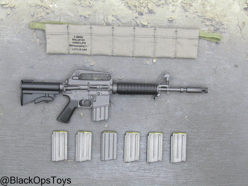 Vietnam War US Army - CAR-15 Assult Rifle w/Bandoleer