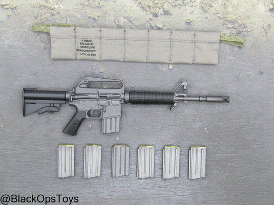 Vietnam War US Army - CAR-15 Assult Rifle w/Bandoleer