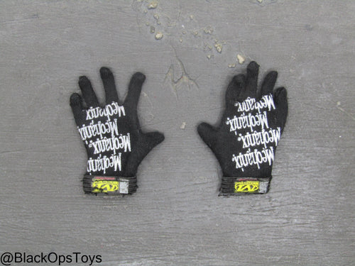 PMC - Black Gloves