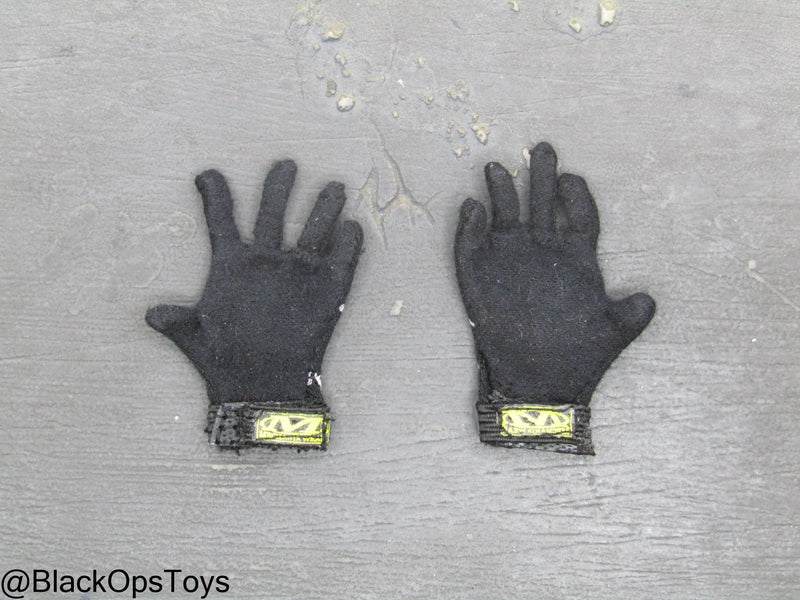 Load image into Gallery viewer, PMC - Black Gloves
