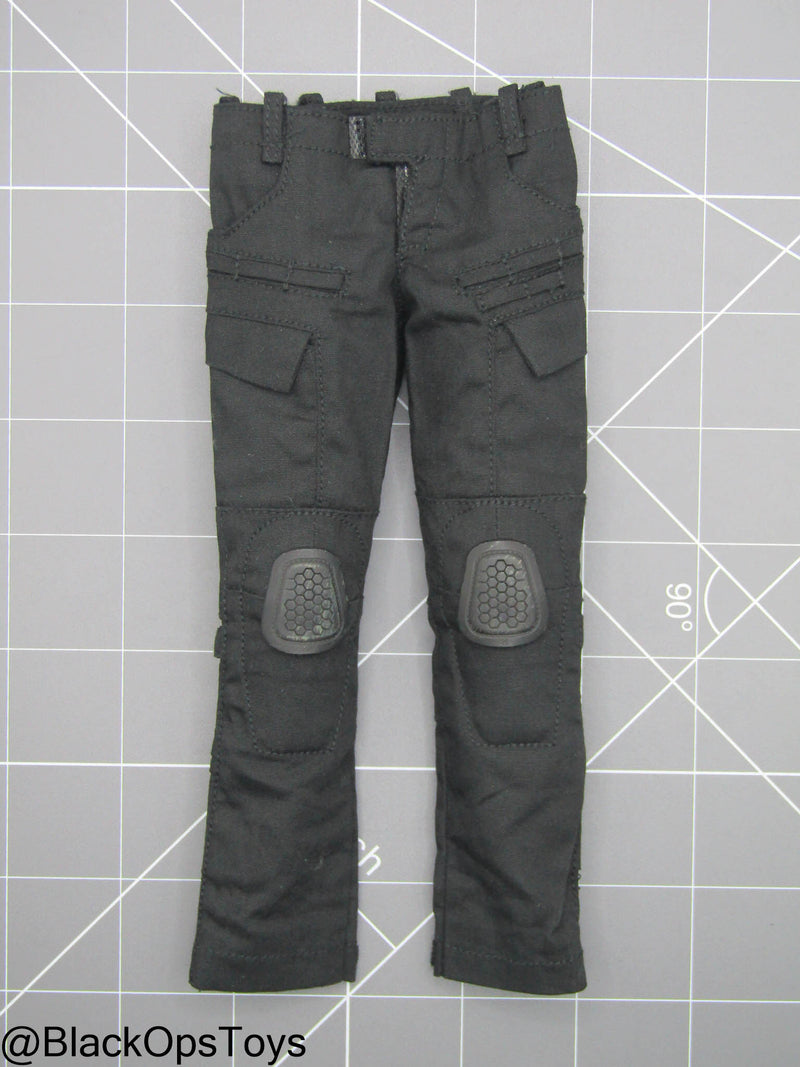 Load image into Gallery viewer, Paramilitary Forces Op. B - Black Combat Pants
