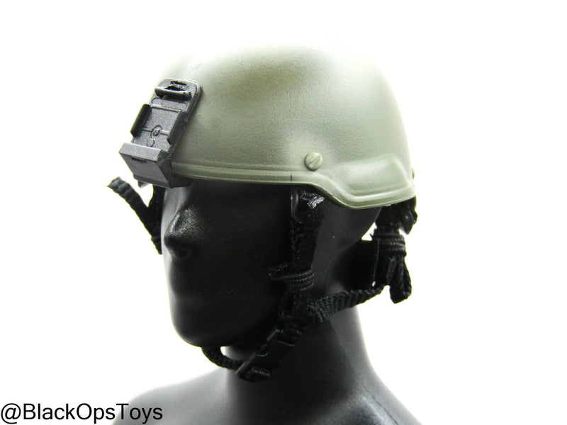 Load image into Gallery viewer, U.S. Army 1st SFOD-D - Camo Helmet w/NVG Shroud
