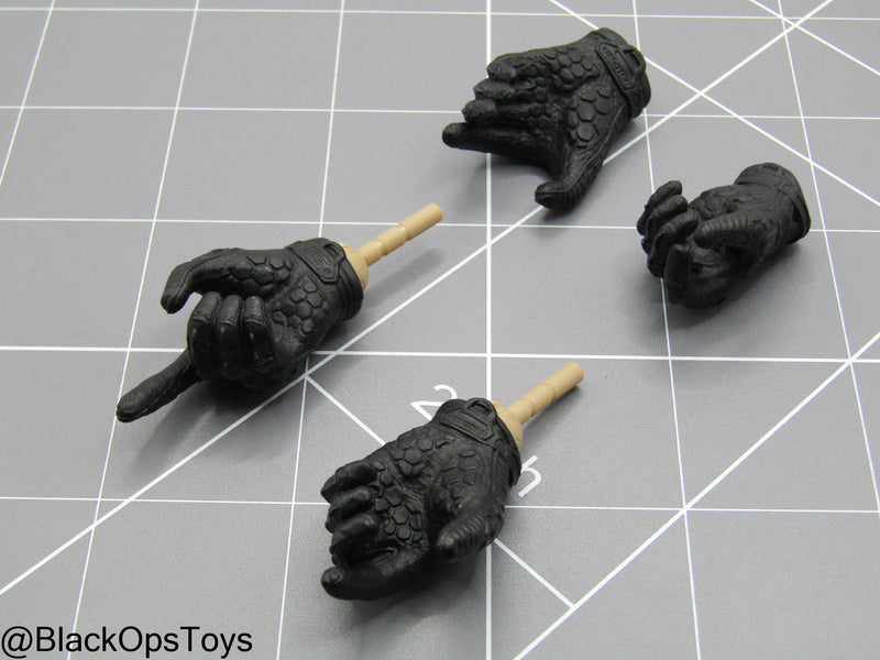 Load image into Gallery viewer, Paramilitary Forces Op. B - Black Gloved Hand Set (x4)
