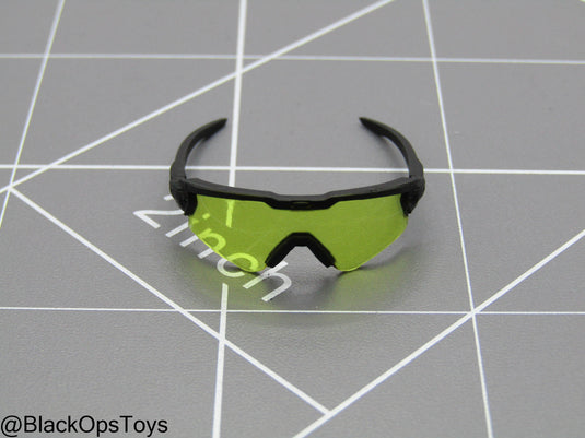 Paramilitary Forces Op. B - Shooting Glasses
