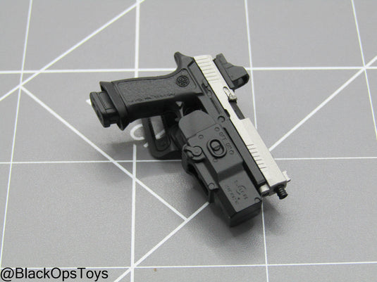 Paramilitary Forces Op. B - P320X5 Pistol w/Holster