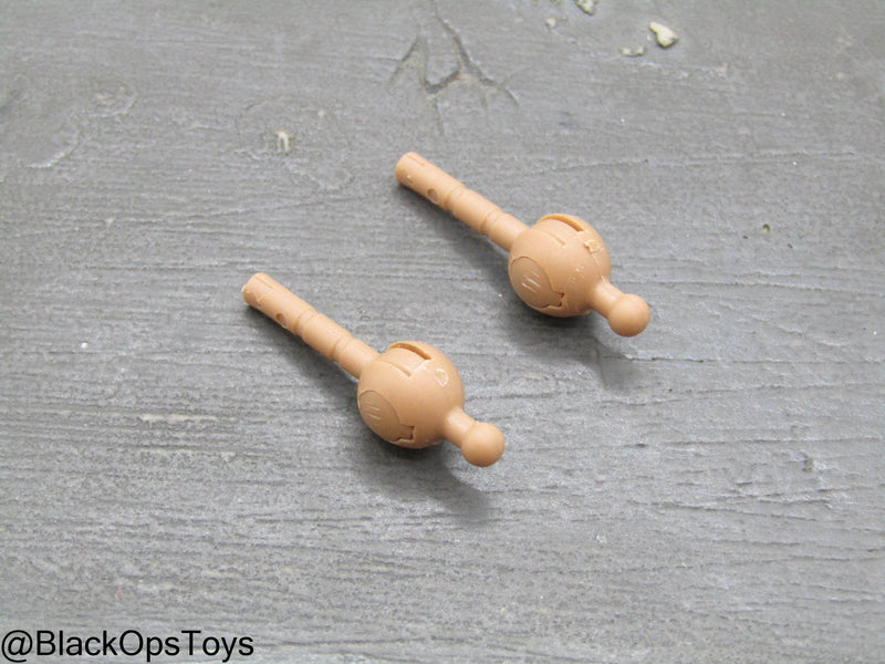 Load image into Gallery viewer, Vietnam War - Hospital Corpsman - Male Hand Pegs
