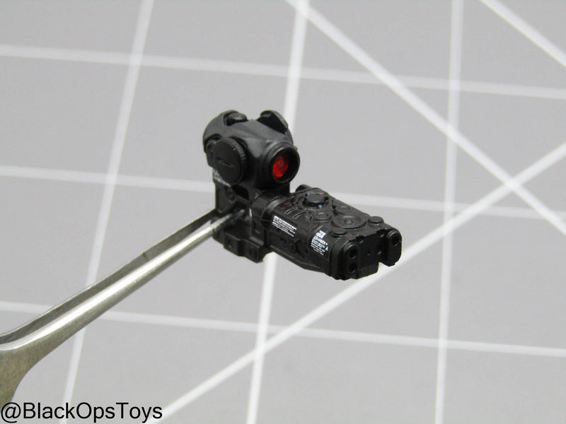 Load image into Gallery viewer, Paramilitary Forces Op. B - Weapon Attachment Set

