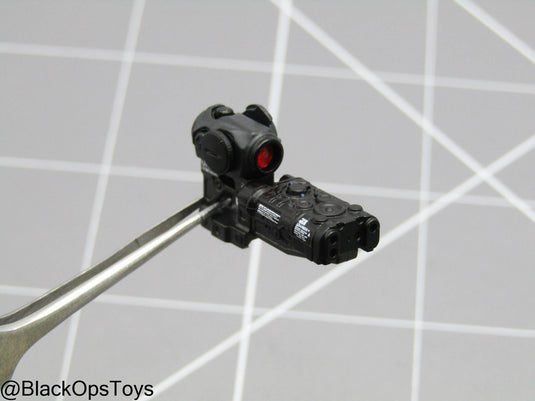 Paramilitary Forces Op. B - Weapon Attachment Set