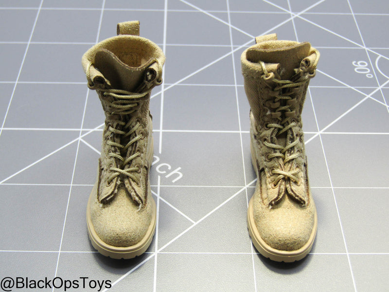 Load image into Gallery viewer, NSW Op. Ramadi 2006 - Tan Combat Boots (Peg Type)
