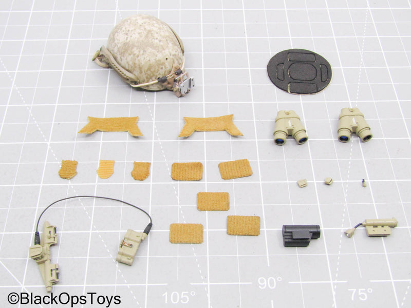 Load image into Gallery viewer, AOR1 Tactical Helmet w/Tan NVG &amp; Gear Set (Soldier Story)
