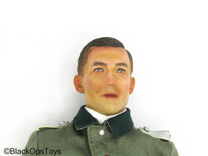 Load image into Gallery viewer, WWII - German WH Infantry - Male Body w/Head Sculpt &amp; Green Uniform
