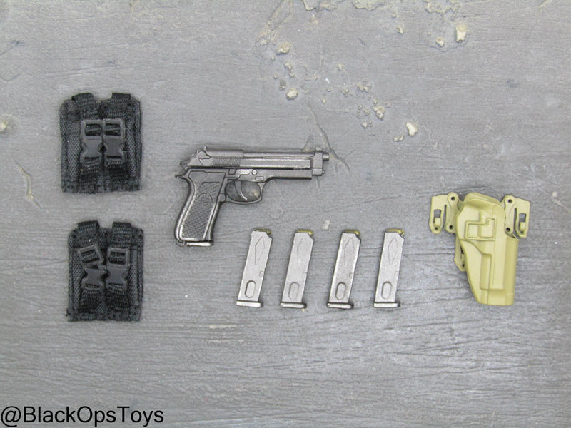 Load image into Gallery viewer, ODA SF Team Leader - M9 Beretta Pistol w/Holster &amp; Pouch Set
