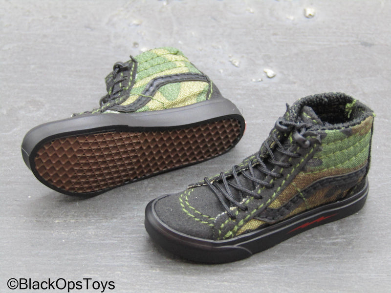 Load image into Gallery viewer, Veteran Tactical Instructor Chapt. 2 - Woodland High op Sk8 Shoes (Peg Type)
