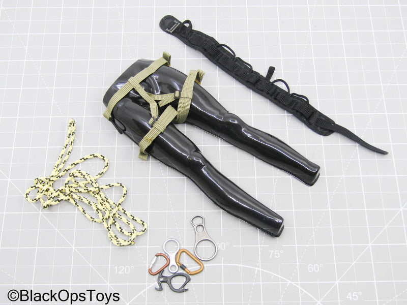 Load image into Gallery viewer, Black Belt w/Olive Green Harness Gear Set
