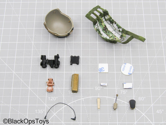 Tan Tactical Helmet w/AOR2 Camo Cover & NVG Set (DAM Toys)