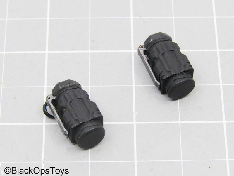 Load image into Gallery viewer, Black Grenade Set
