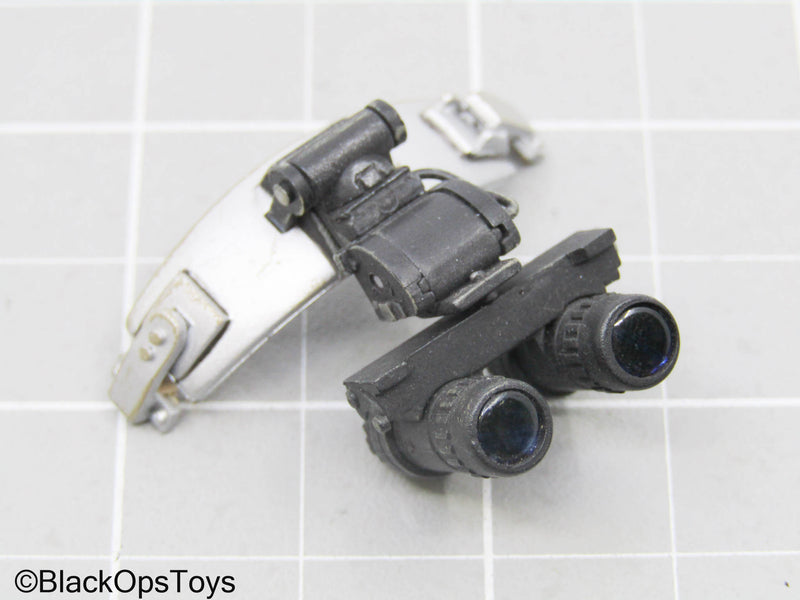 Load image into Gallery viewer, Black Night Vision Goggles w/Silver Mount
