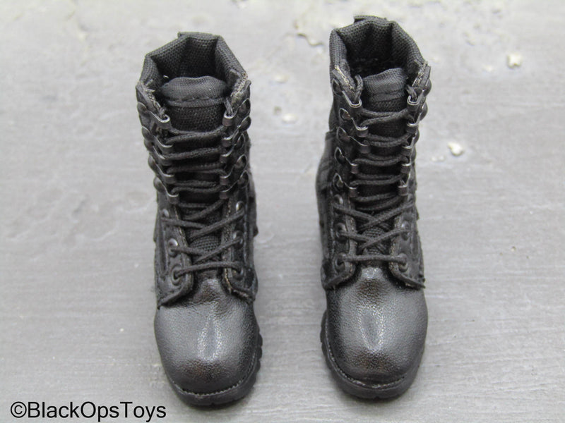 Load image into Gallery viewer, Precision Shooter - Black Female Boots (Foot Type)
