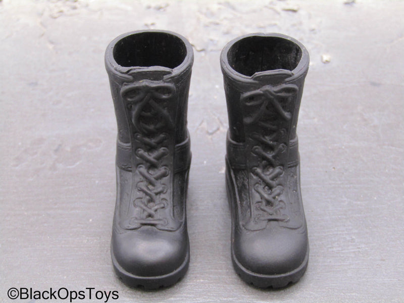 Load image into Gallery viewer, Black Combat Boots (Foot Type)
