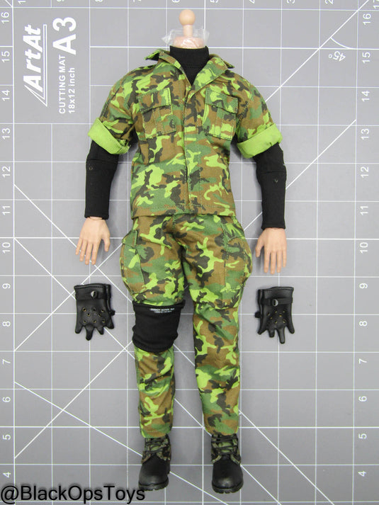 MGS - ERDL Camo Snake - Male Dressed Body w/Cardboard Box