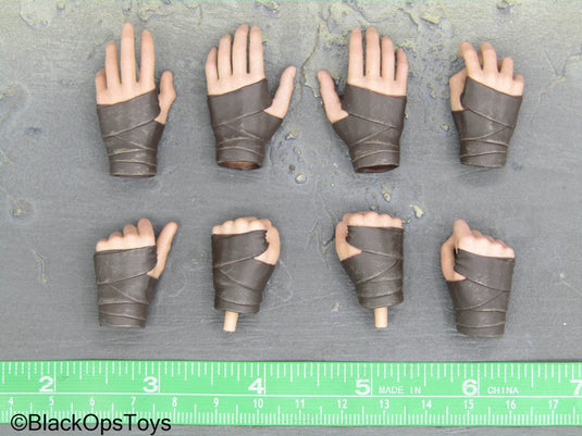 Wonder Woman 1984 - Female Fingerless Gloved Hand Set