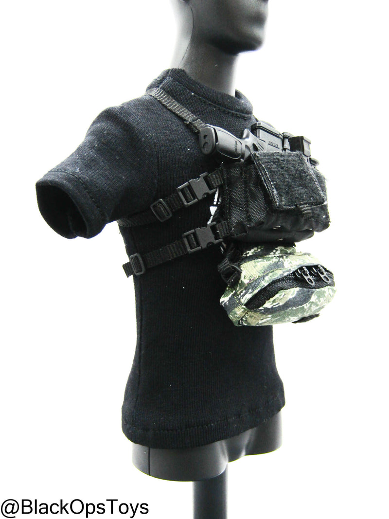 Load image into Gallery viewer, Modular Weapon Set Ver. D - Chest Rig &amp; Dangle Pouch w/Pistol Set
