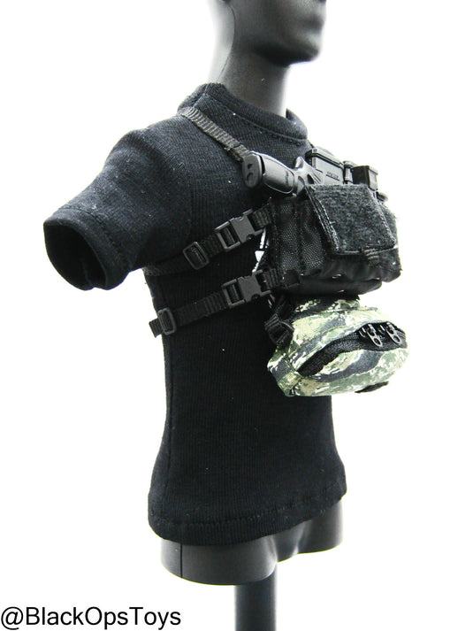 Modular Weapon Set Ver. D - Chest Rig & Dangle Pouch w/Pistol Set