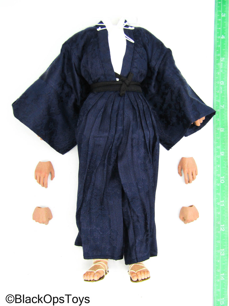 Load image into Gallery viewer, Sanada Yukimura Casual Version - Male Body w/Kimono &amp; Sandal Feet

