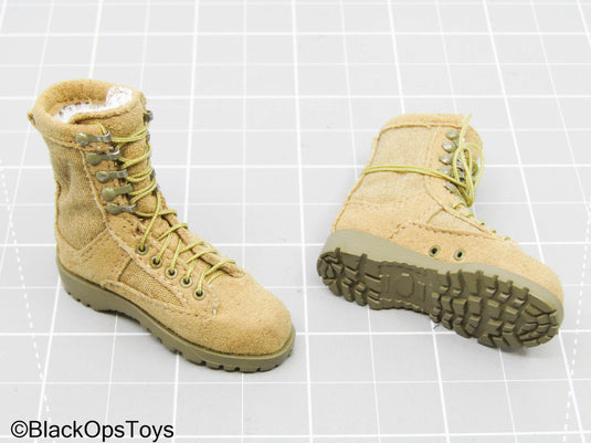 Tan Combat Boots (Peg Type) (Soldier Story)