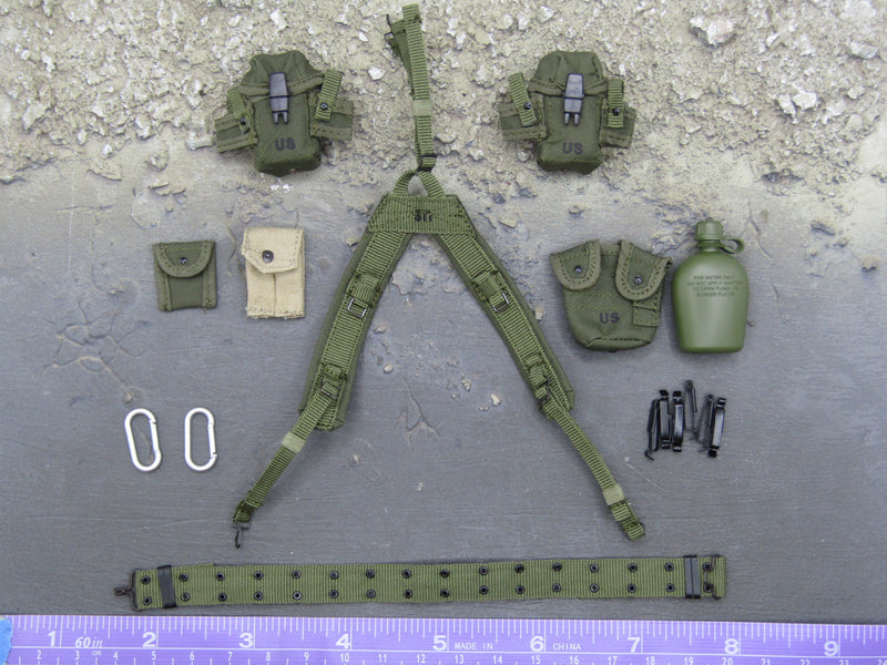 Load image into Gallery viewer, Operation Eagle Claw - Green Rivet Belt &amp; Pouch Set
