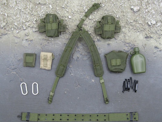 Operation Eagle Claw - Green Rivet Belt & Pouch Set