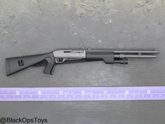 Remington M870 Shotgun w/Flashlight & Sling