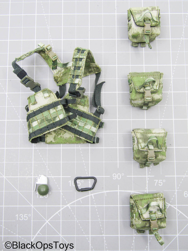Load image into Gallery viewer, SSO - Russian Federation - ATACS Camo Gunner Rig
