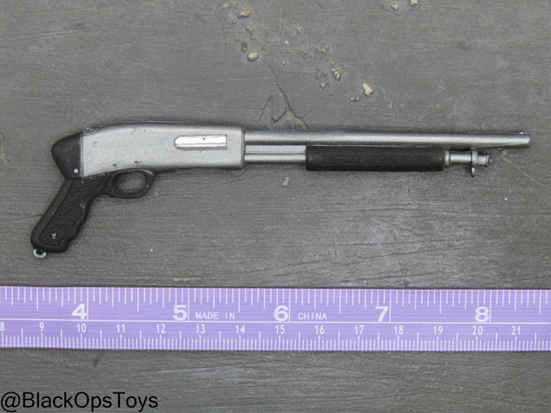 Load image into Gallery viewer, Mossberg 590 Shotgun w/Pistol Grip
